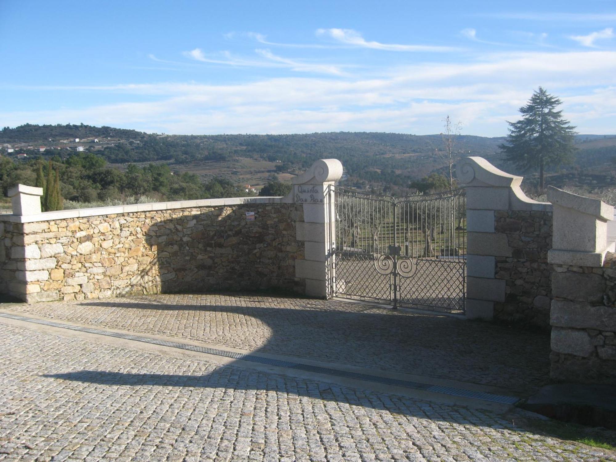 Quinta Das Pias - Holiday Farm Pinhel Eksteriør billede